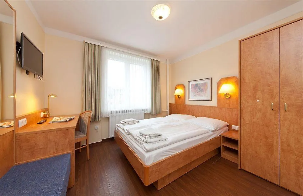 Hotel Wikinger Hof Hamburg Guest house