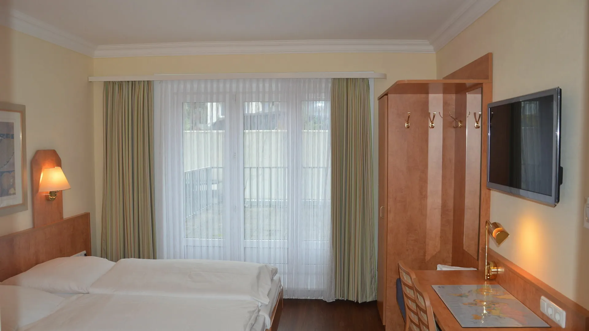 Guest house Hotel Wikinger Hof Hamburg